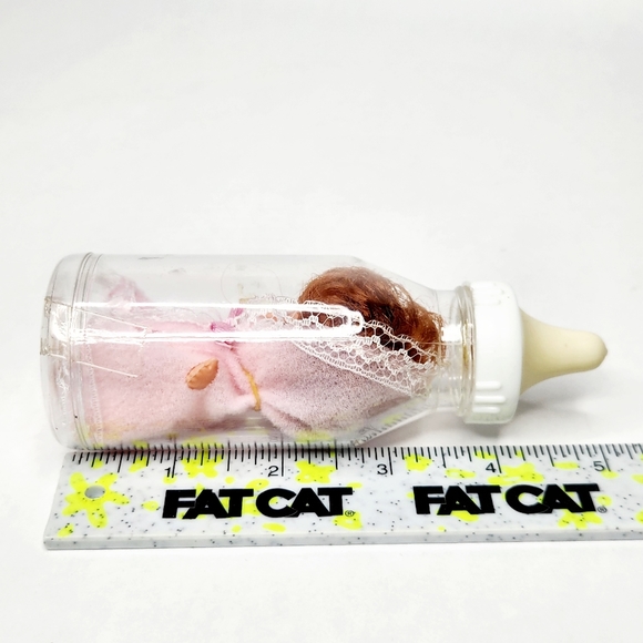 Vintage Doll in a Bottle - Made in Hong Kong - Picture 3 of 4